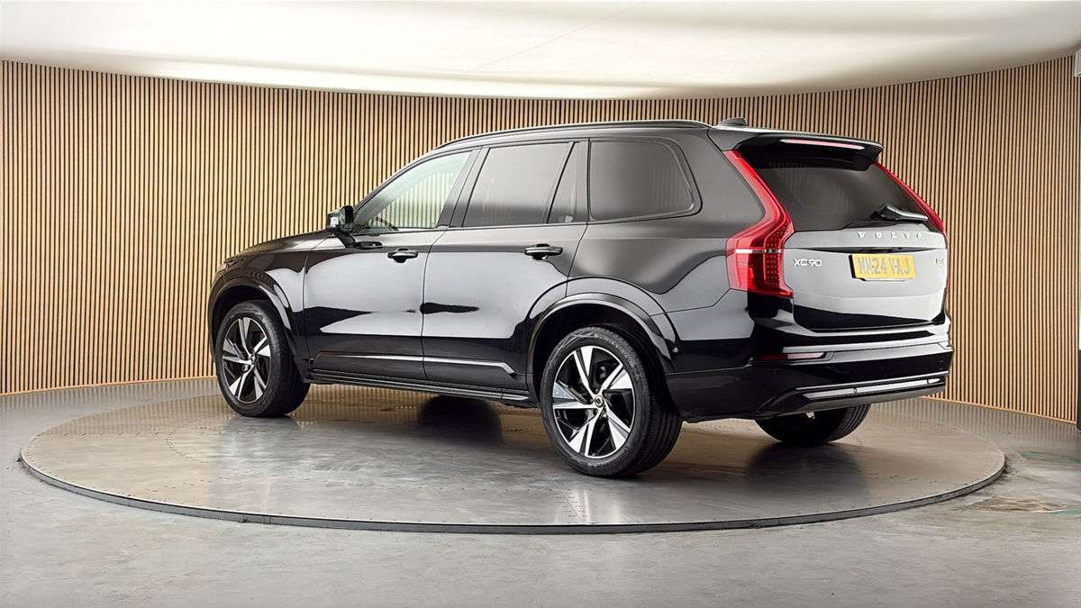 More views of Volvo XC90
