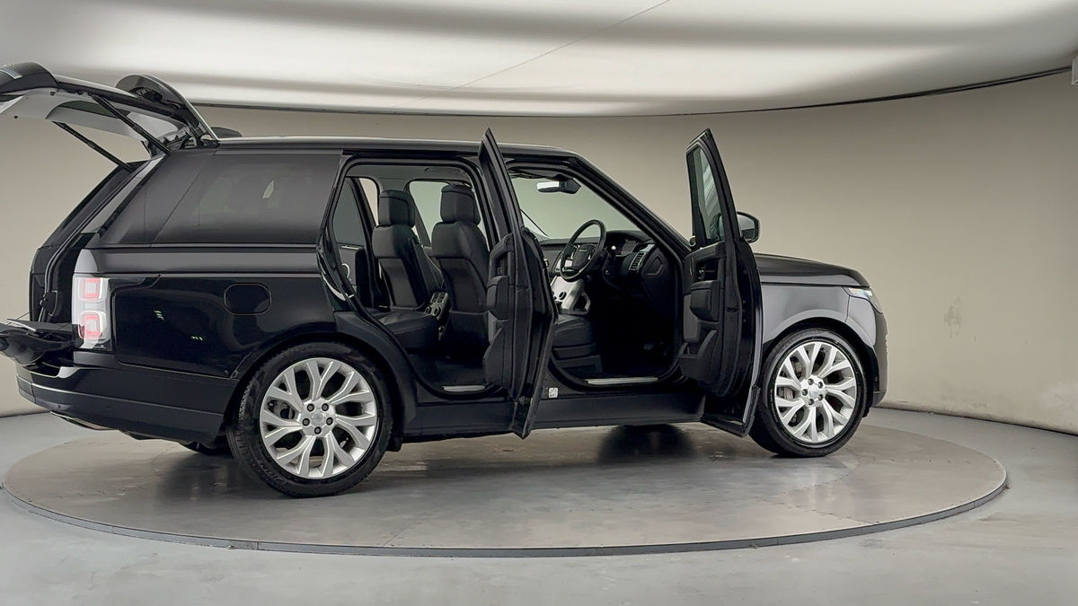 More views of Land Rover Range Rover