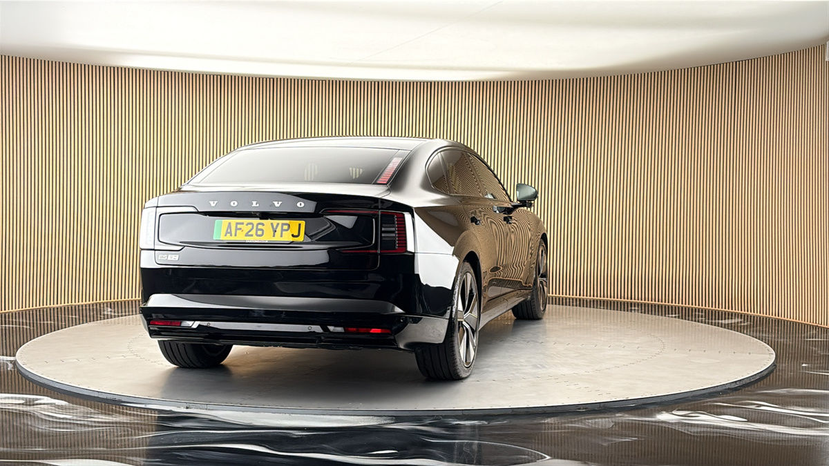 More views of Volvo ES90