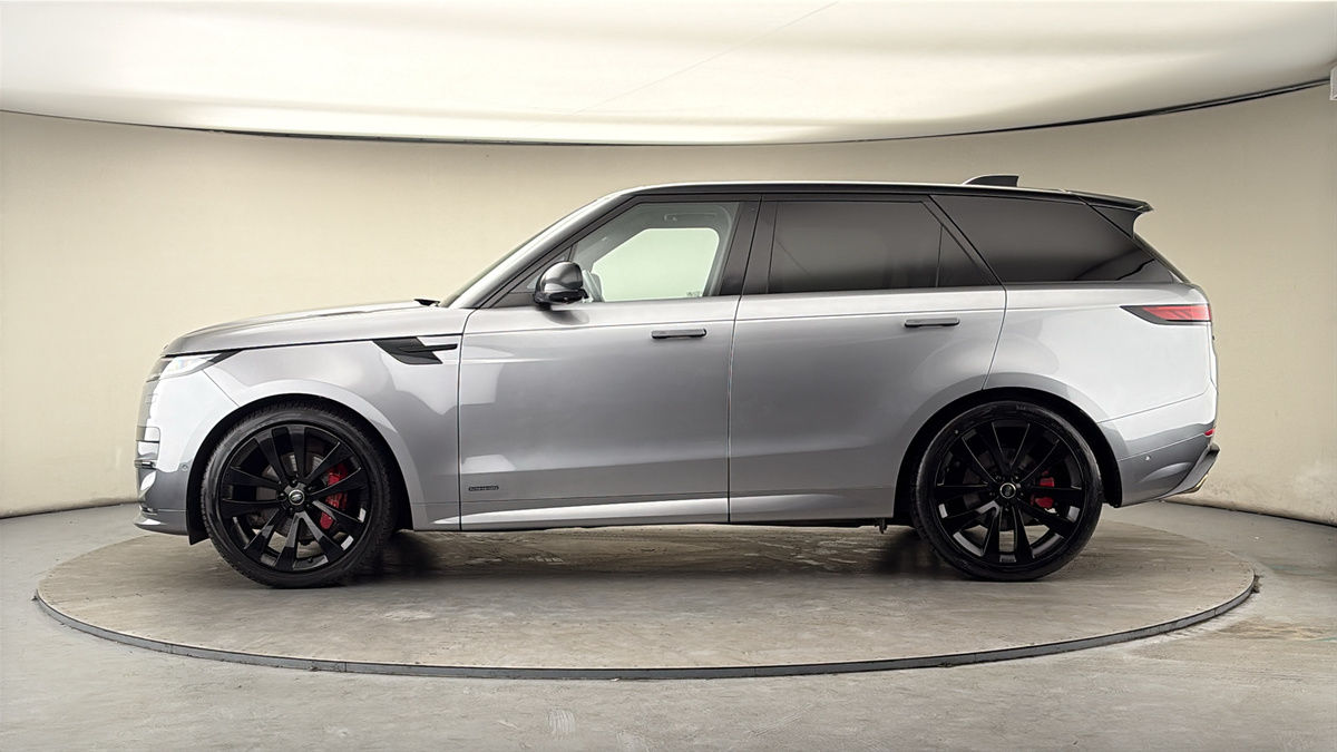 Land Rover Range Rover Sport Image 15