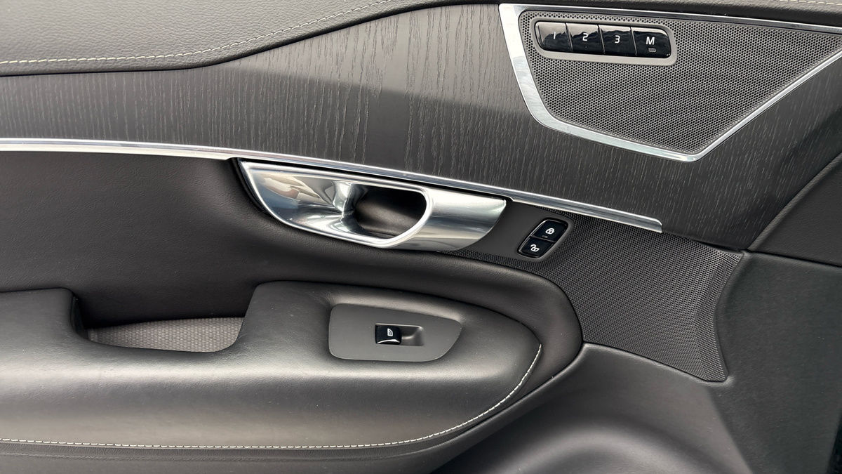 Volvo XC90 Image 19