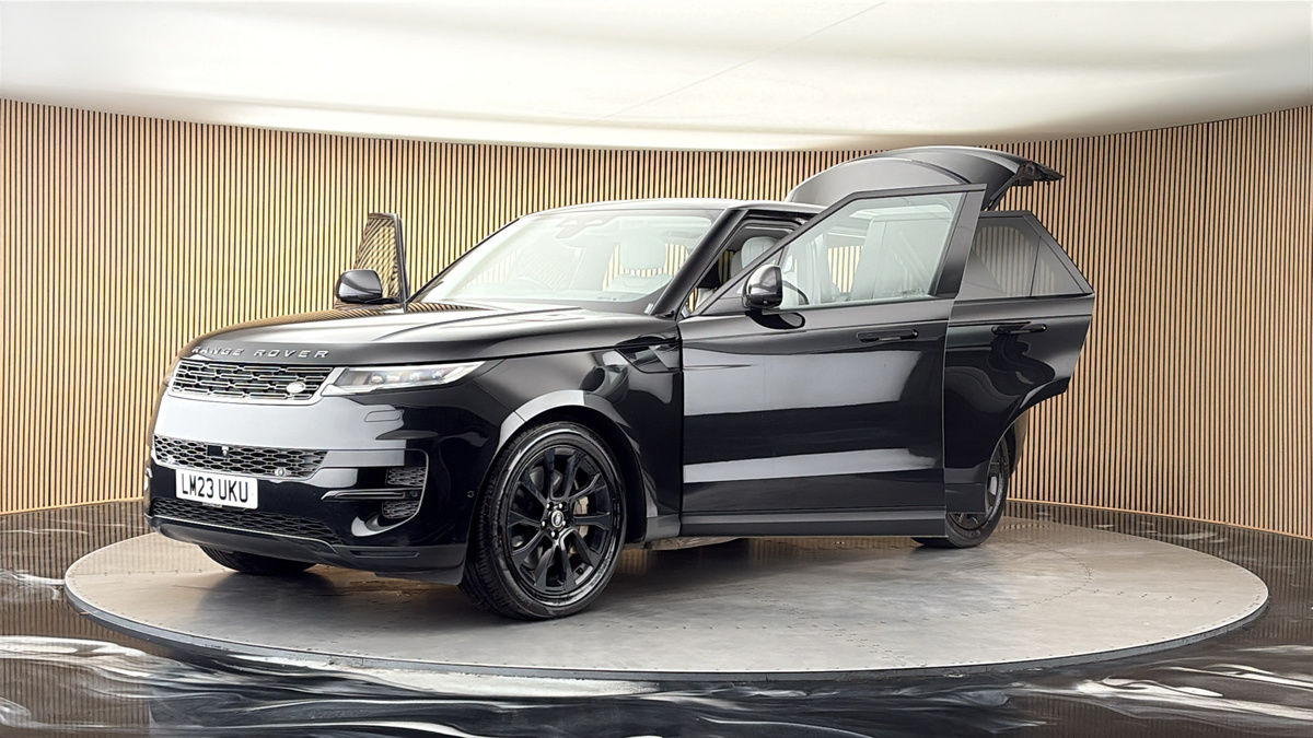 More views of Land Rover Range Rover Sport