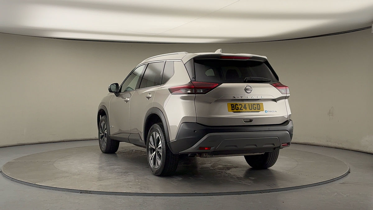 More views of Nissan X-Trail