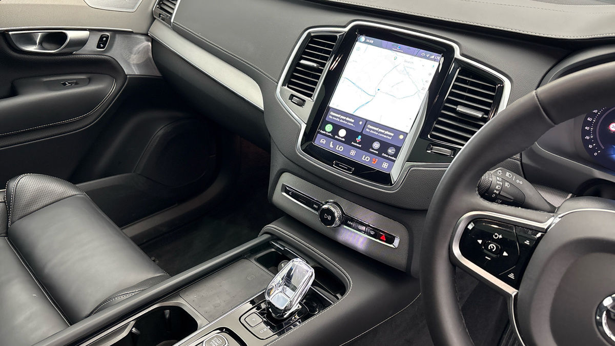 Volvo XC90 Image 18