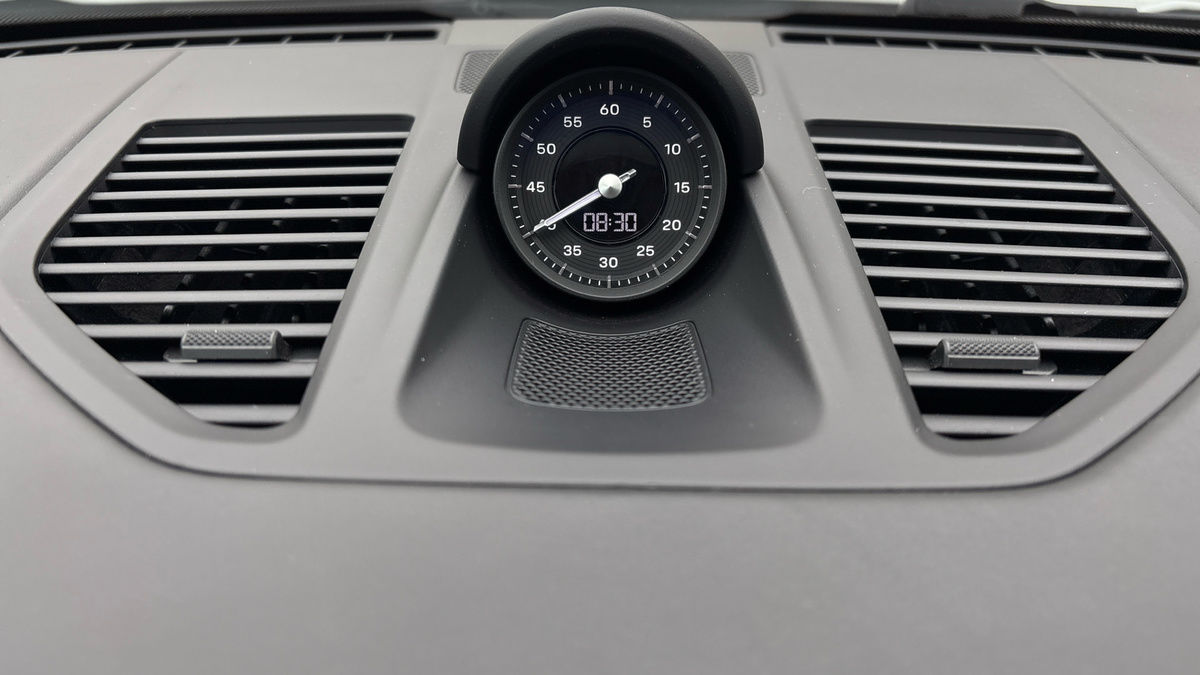 Porsche 911 Image 25