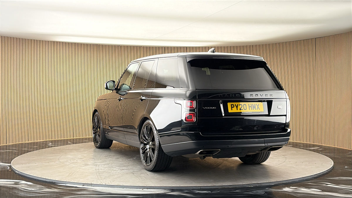 More views of Land Rover Range Rover