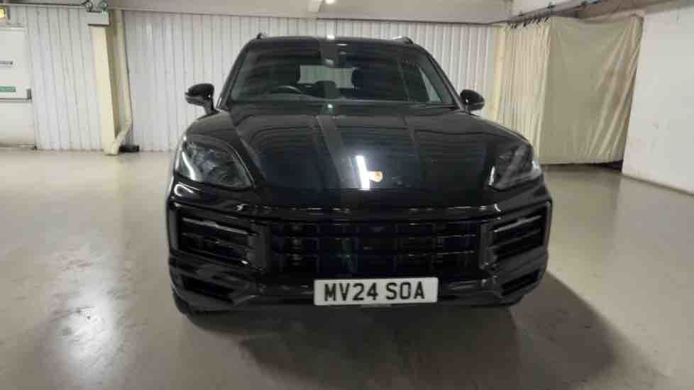 More views of Porsche Cayenne