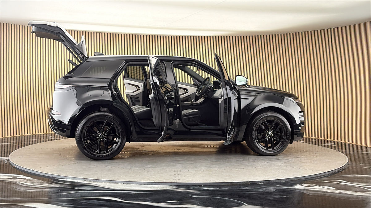 More views of Land Rover Range Rover Evoque