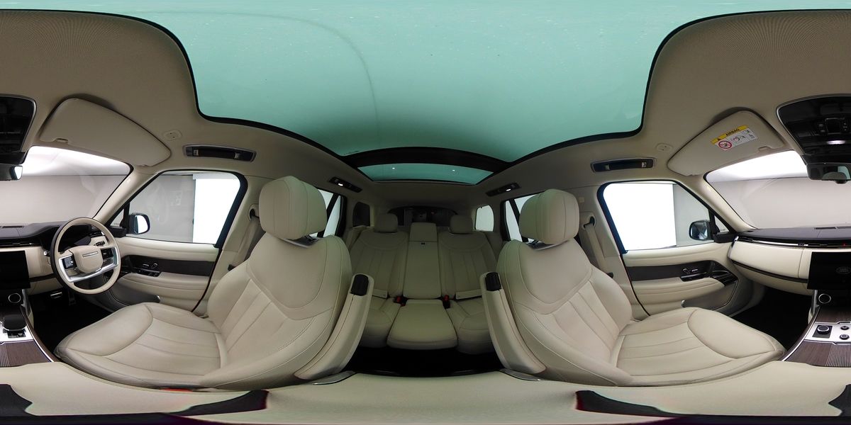 More views of Land Rover Range Rover