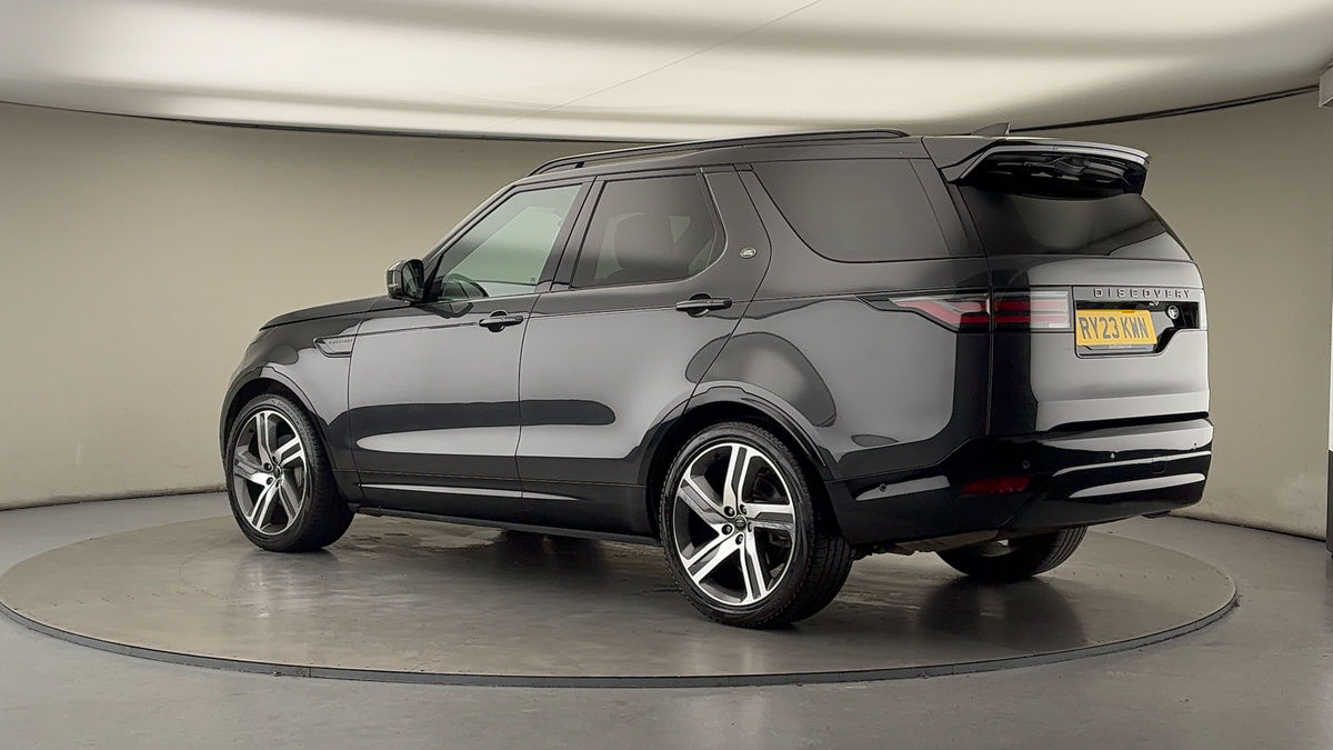 More views of Land Rover Discovery