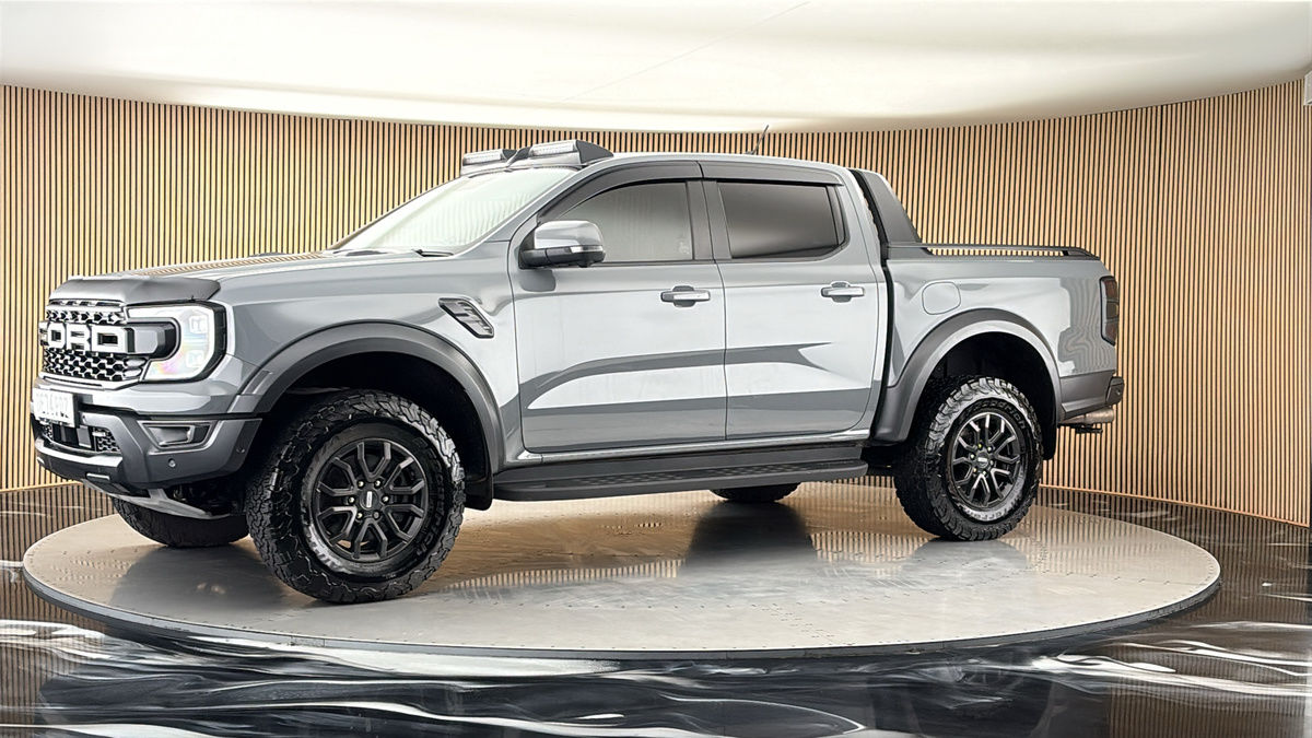 More views of Ford Ranger