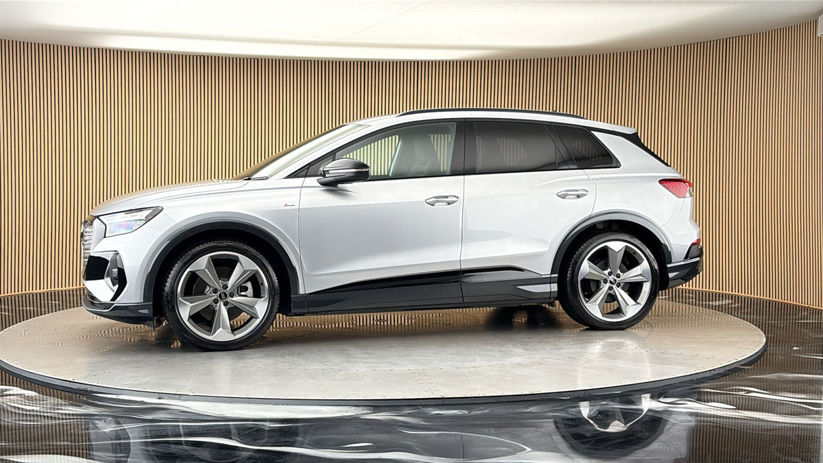 More views of Audi Q4 e-tron