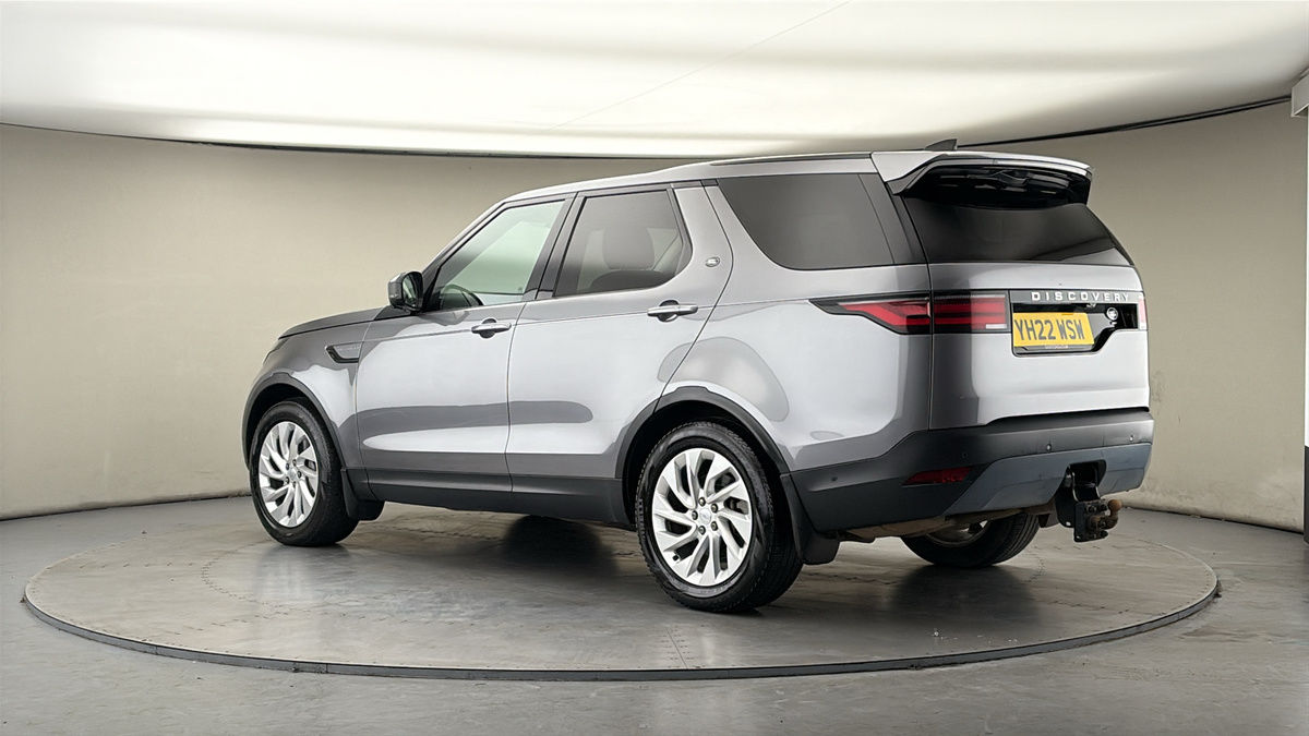 More views of Land Rover Discovery