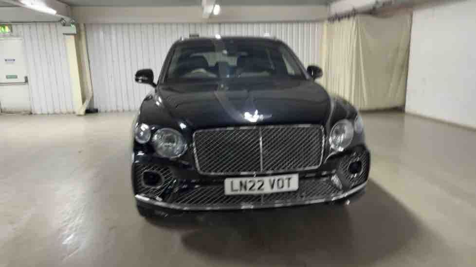More views of Bentley Bentayga