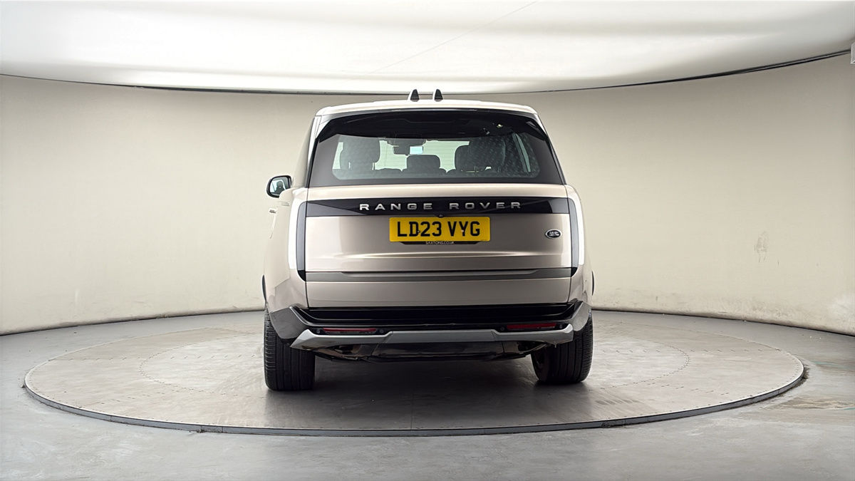 More views of Land Rover Range Rover