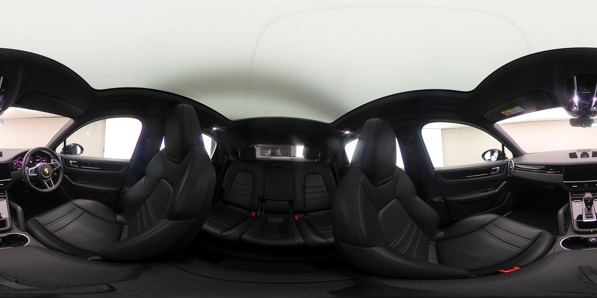 More views of Porsche Cayenne
