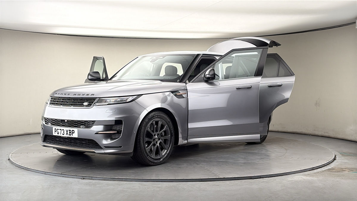 More views of Land Rover Range Rover Sport