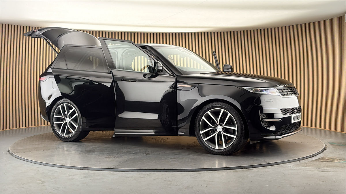 More views of Land Rover Range Rover Sport