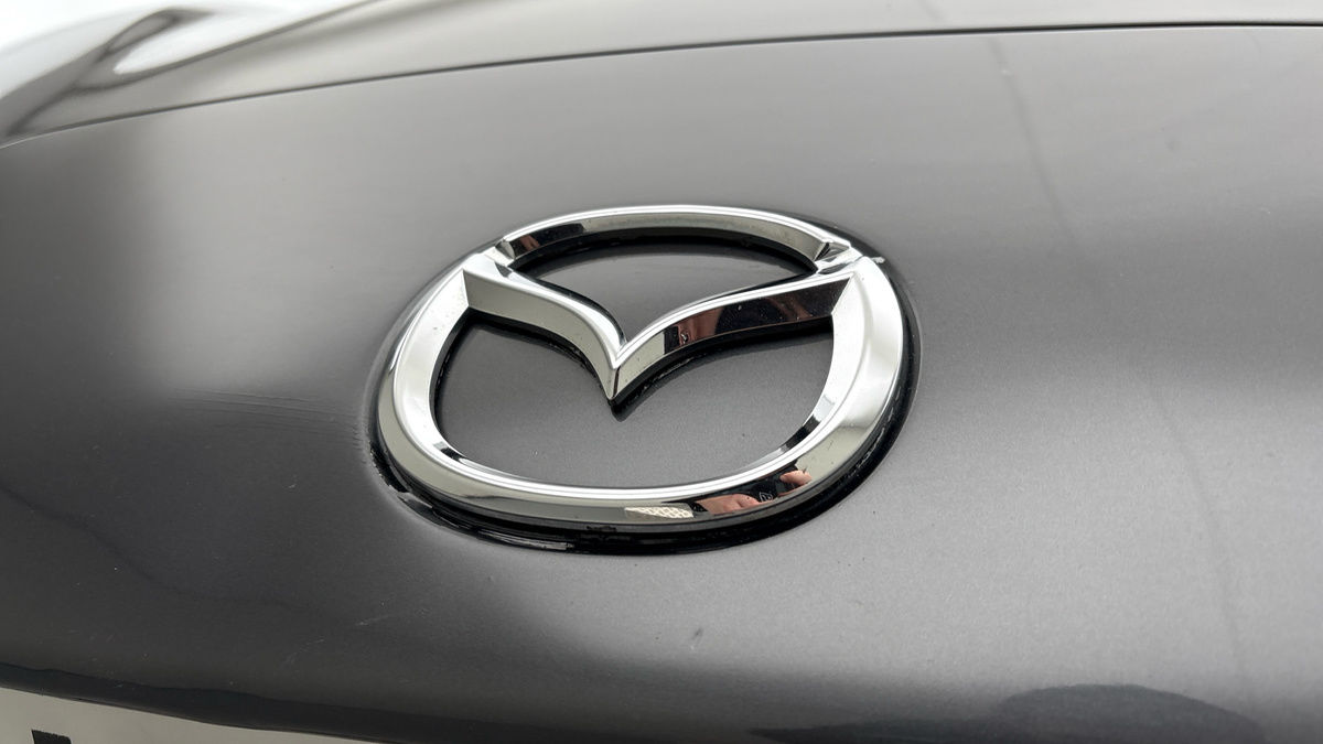 Mazda MX-5 RF Image 24