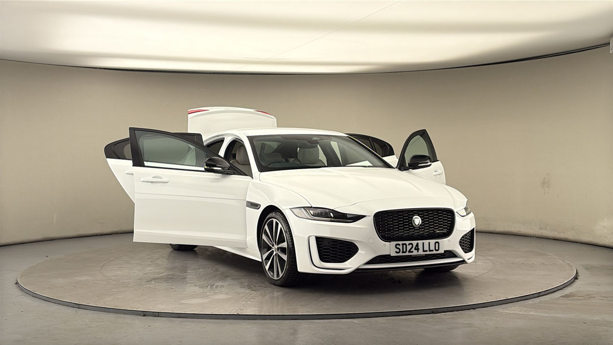 More views of Jaguar XE