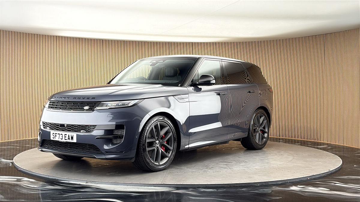 More views of Land Rover Range Rover Sport