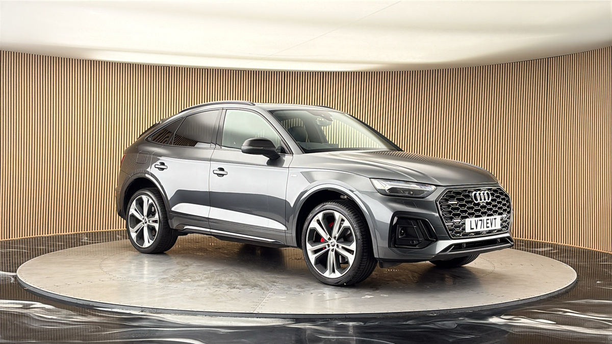 More views of Audi Q5