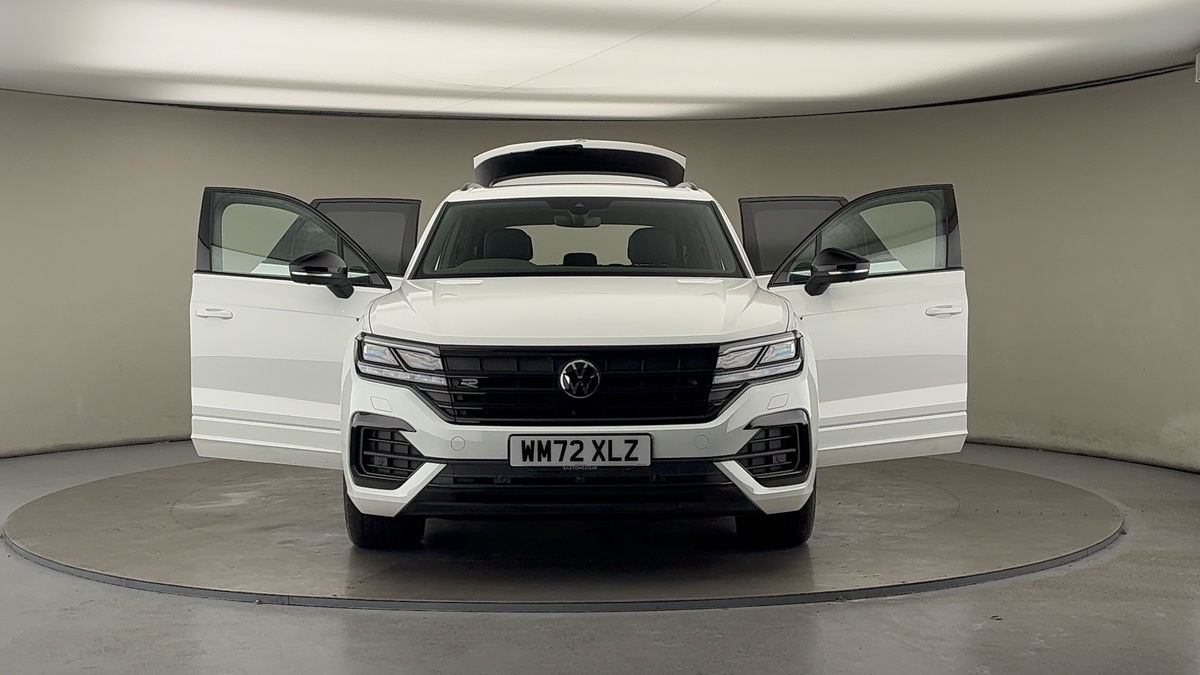 More views of Volkswagen Touareg