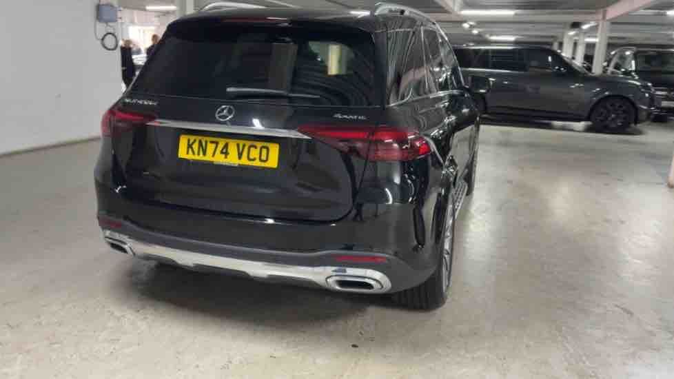 More views of Mercedes-Benz GLE