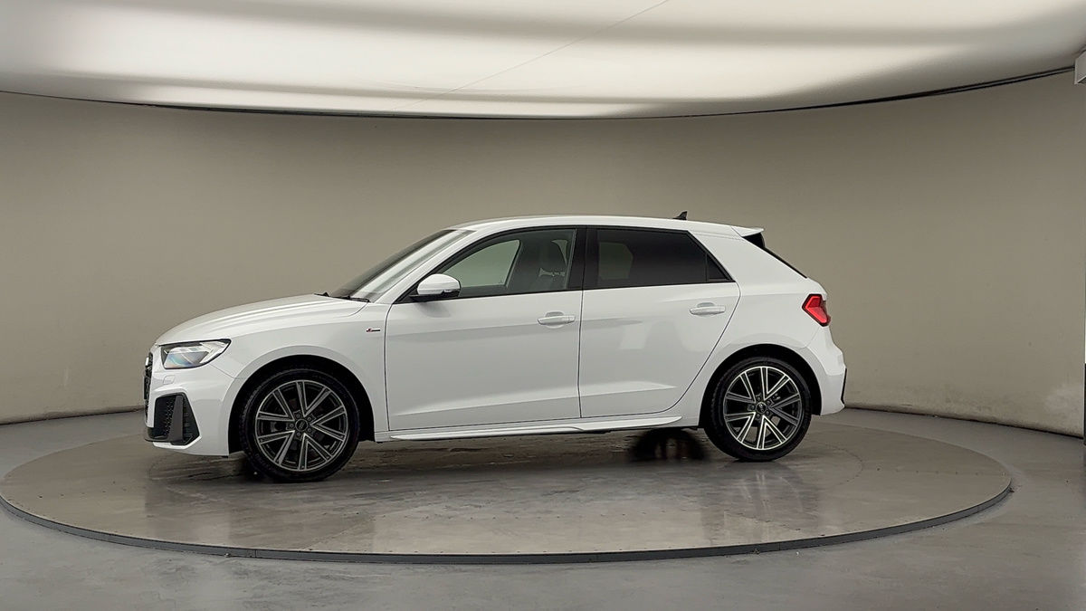 More views of Audi A1