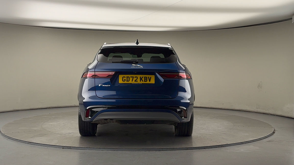 Jaguar F-PACE Image 4