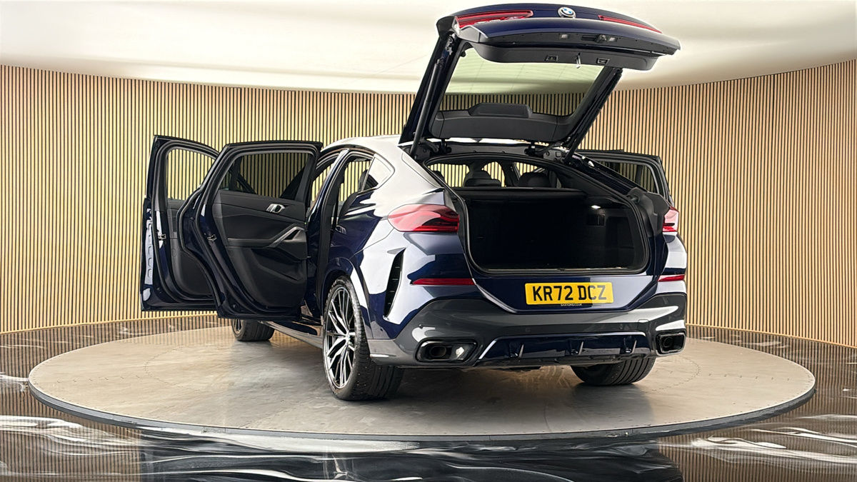 More views of BMW X6
