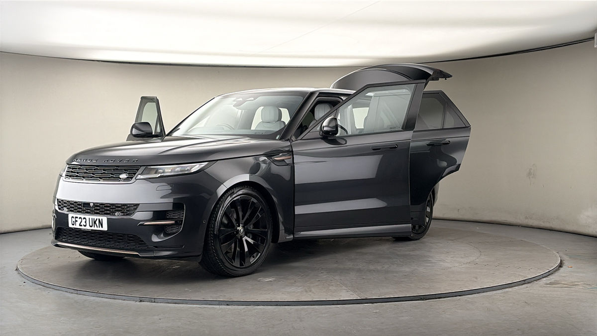 More views of Land Rover Range Rover Sport