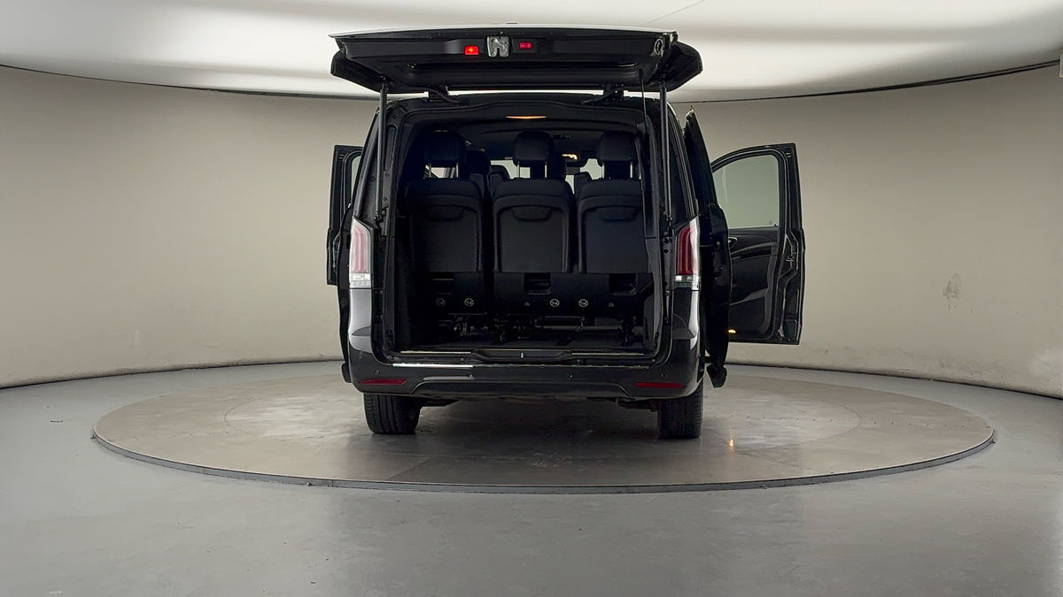 More views of Mercedes-Benz V Class