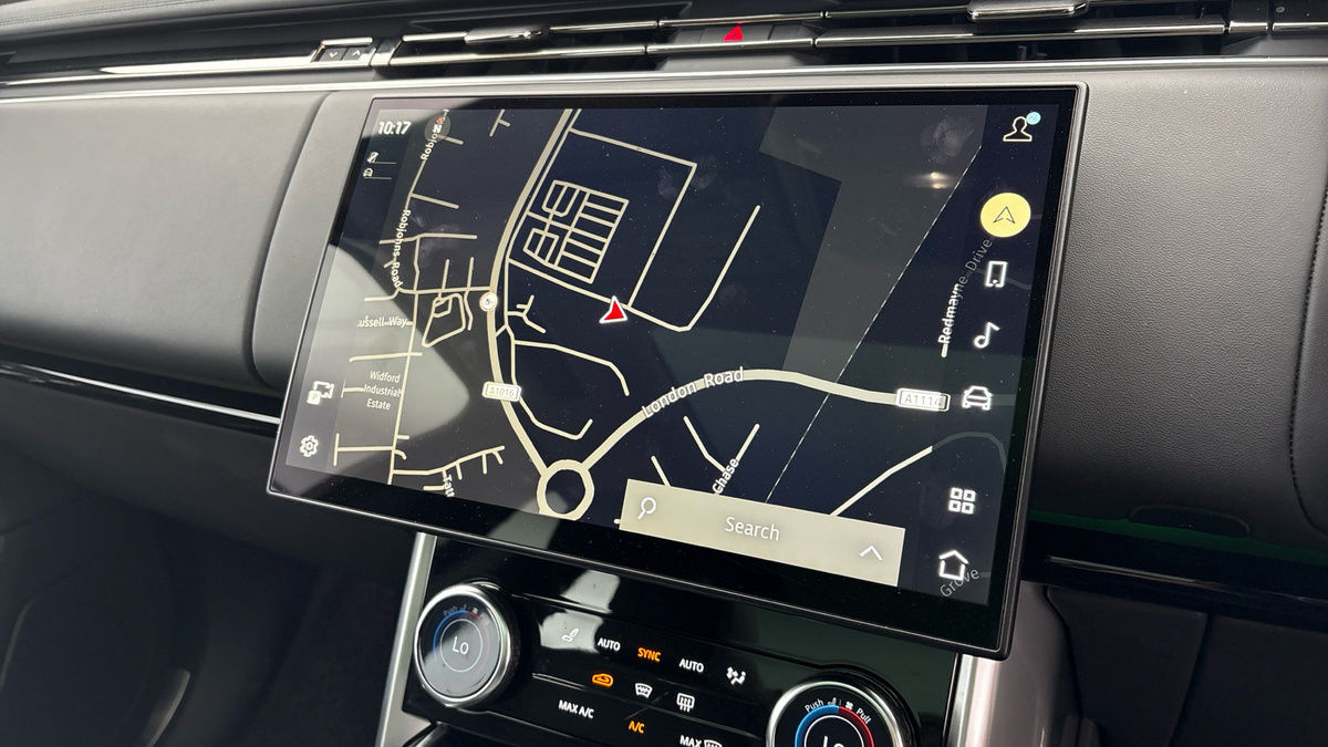 Land Rover Range Rover Image 17
