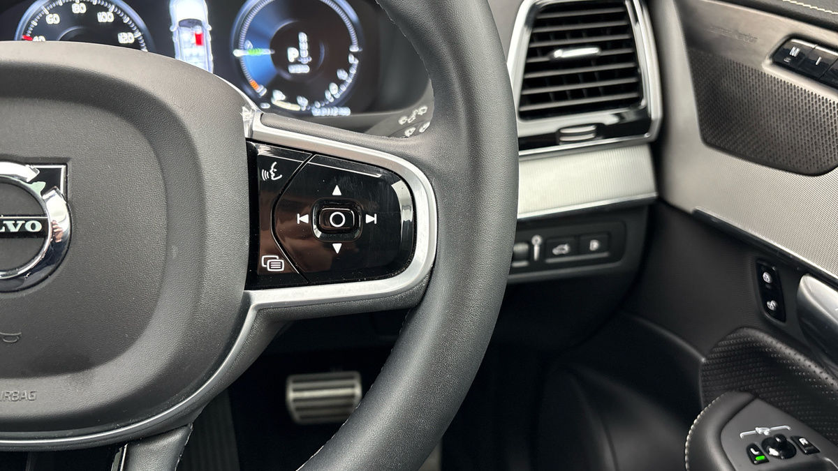 Volvo XC90 Image 14