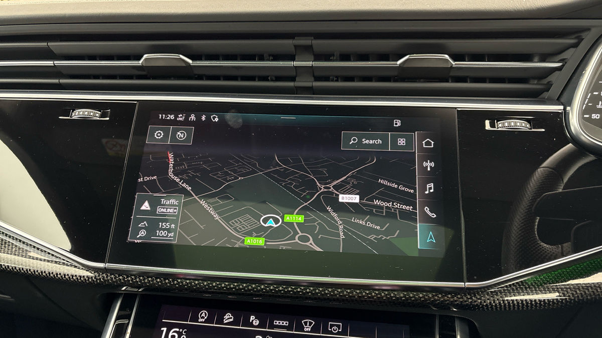 Audi SQ8 Image 17