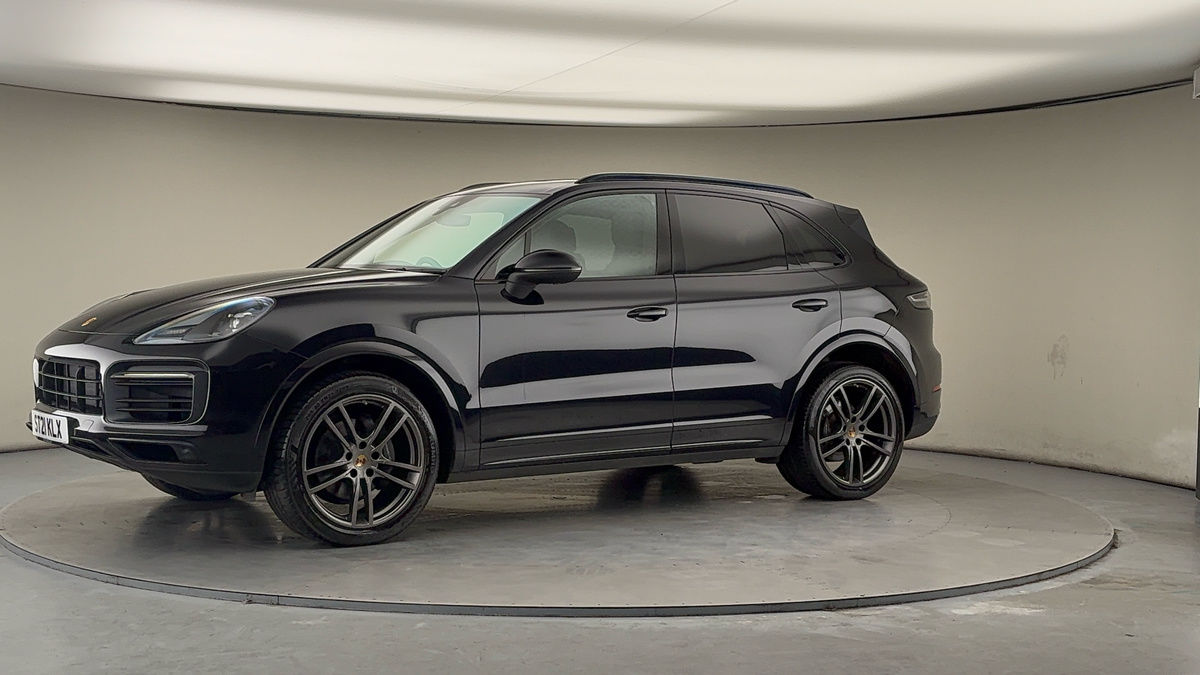 More views of Porsche Cayenne