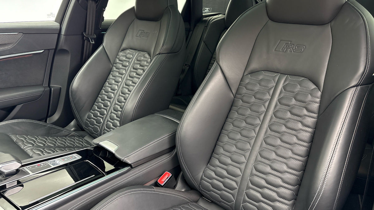 Audi RS6 Avant Image 7