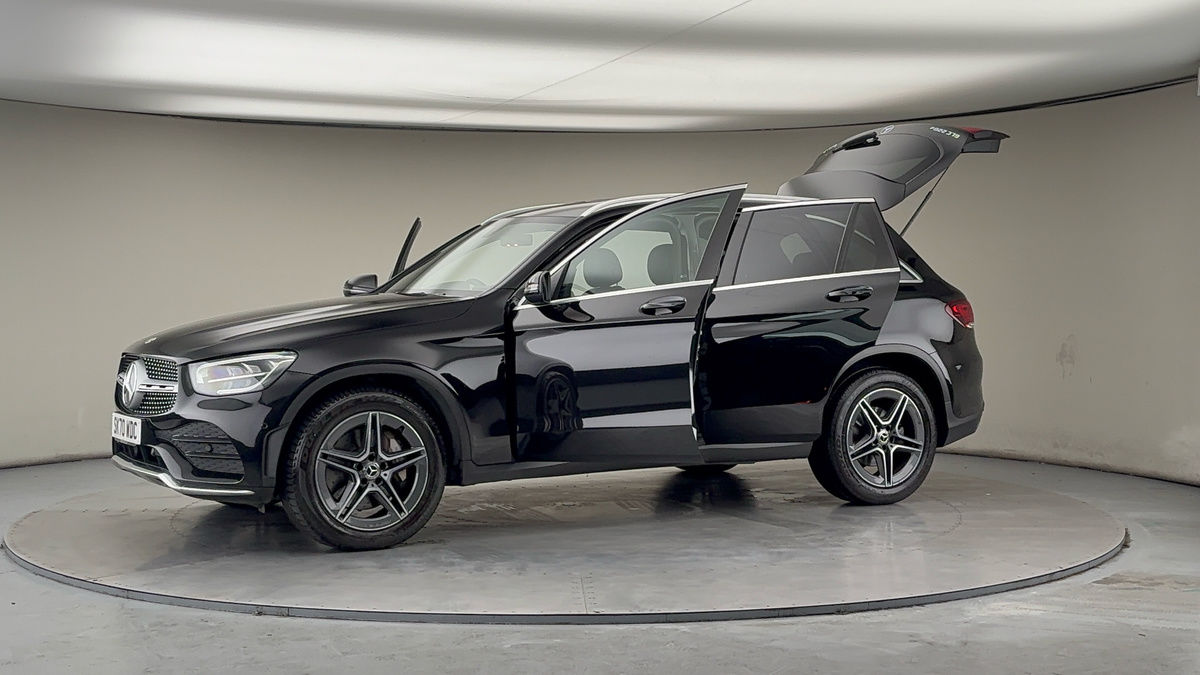 More views of Mercedes-Benz GLC