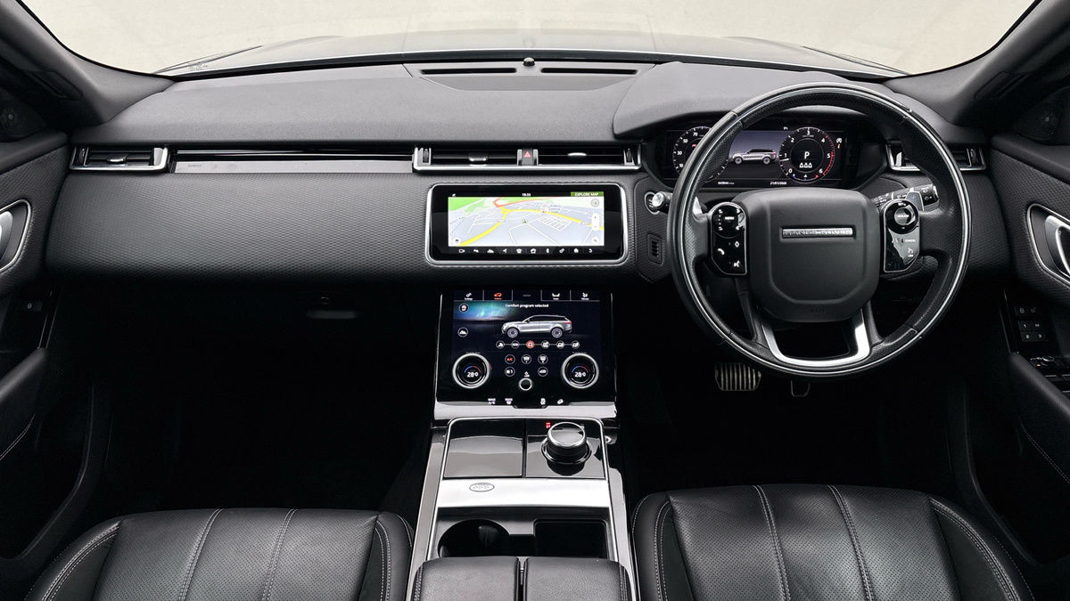 Land Rover Range Rover Velar Image 12