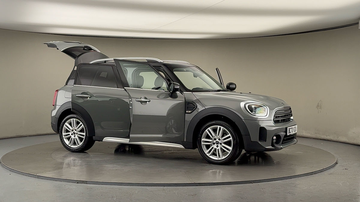 More views of MINI Countryman