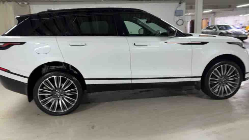 More views of Land Rover Range Rover Velar