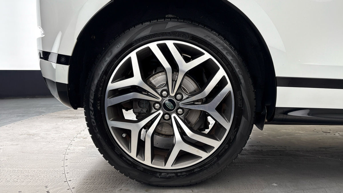 Land Rover Range Rover Evoque Image 10