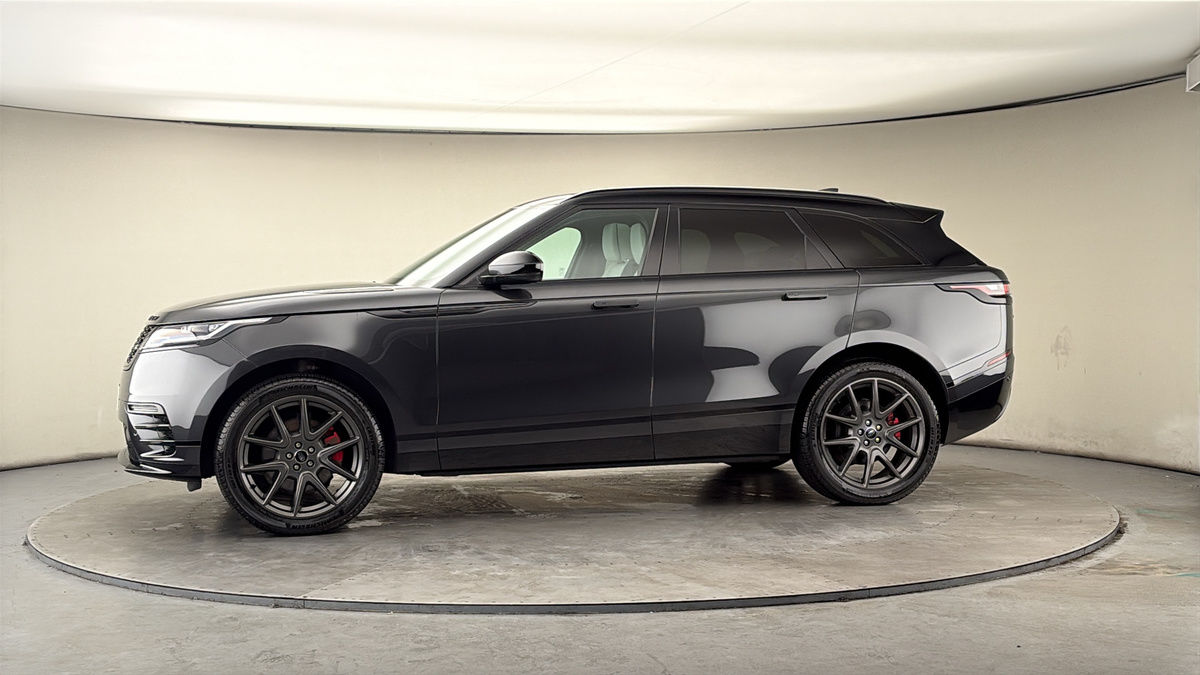 More views of Land Rover Range Rover Velar