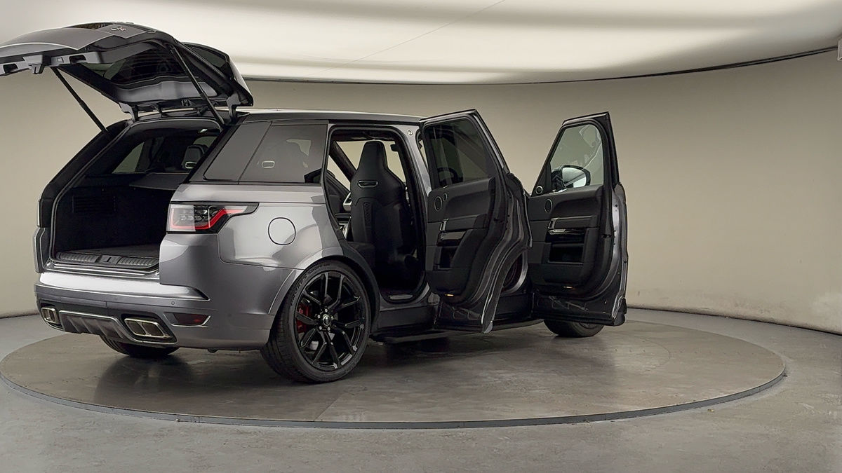 More views of Land Rover Range Rover Sport