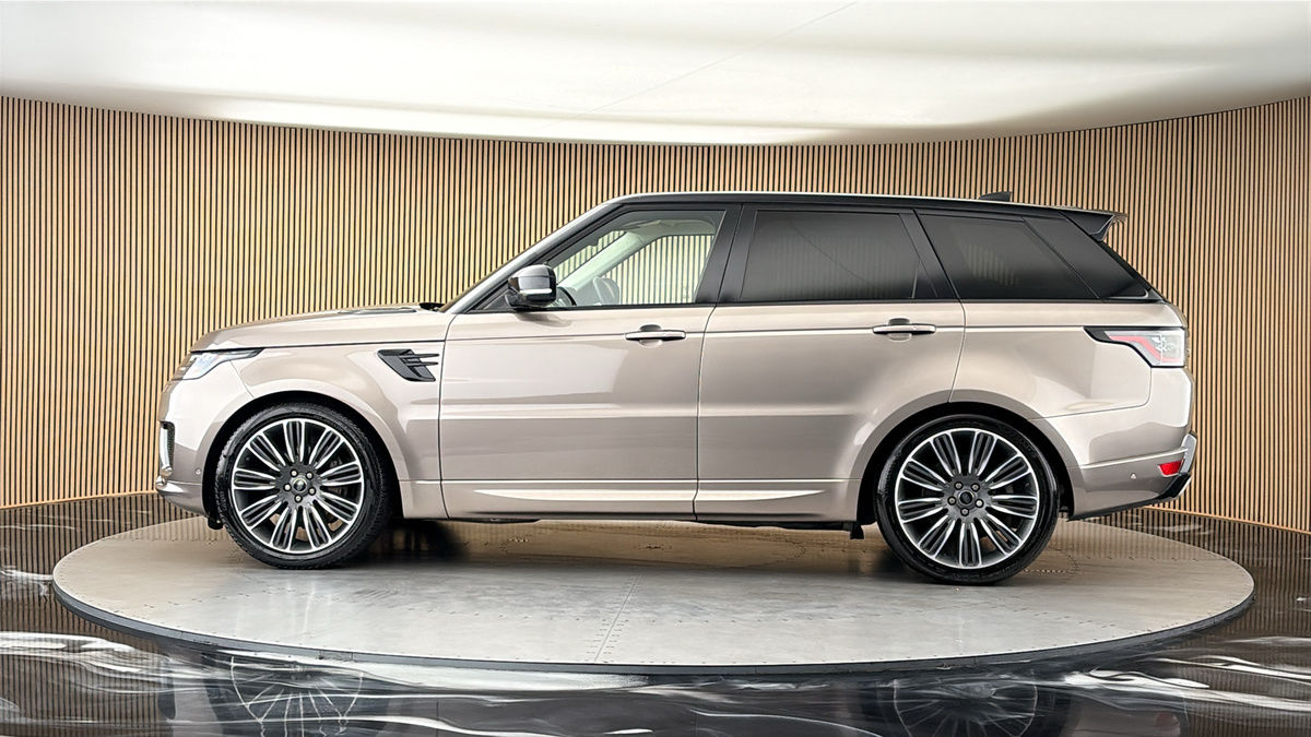 More views of Land Rover Range Rover Sport