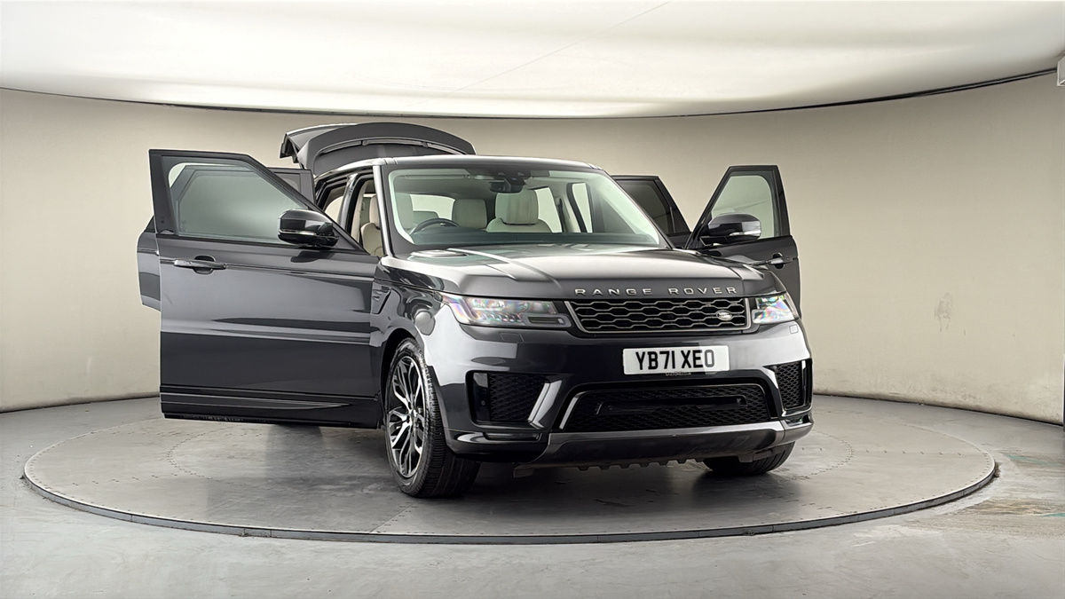 More views of Land Rover Range Rover Sport