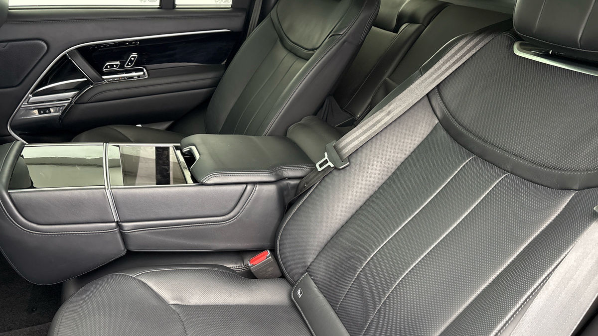 Land Rover Range Rover Image 9