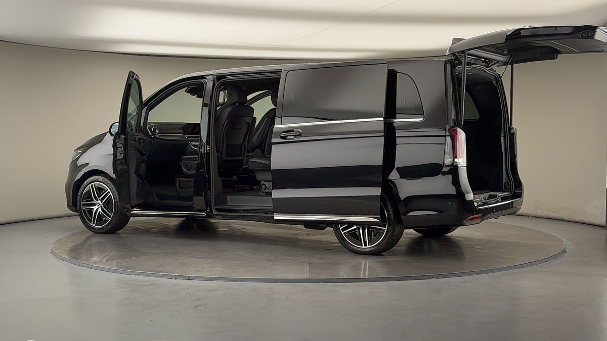 More views of Mercedes-Benz V Class