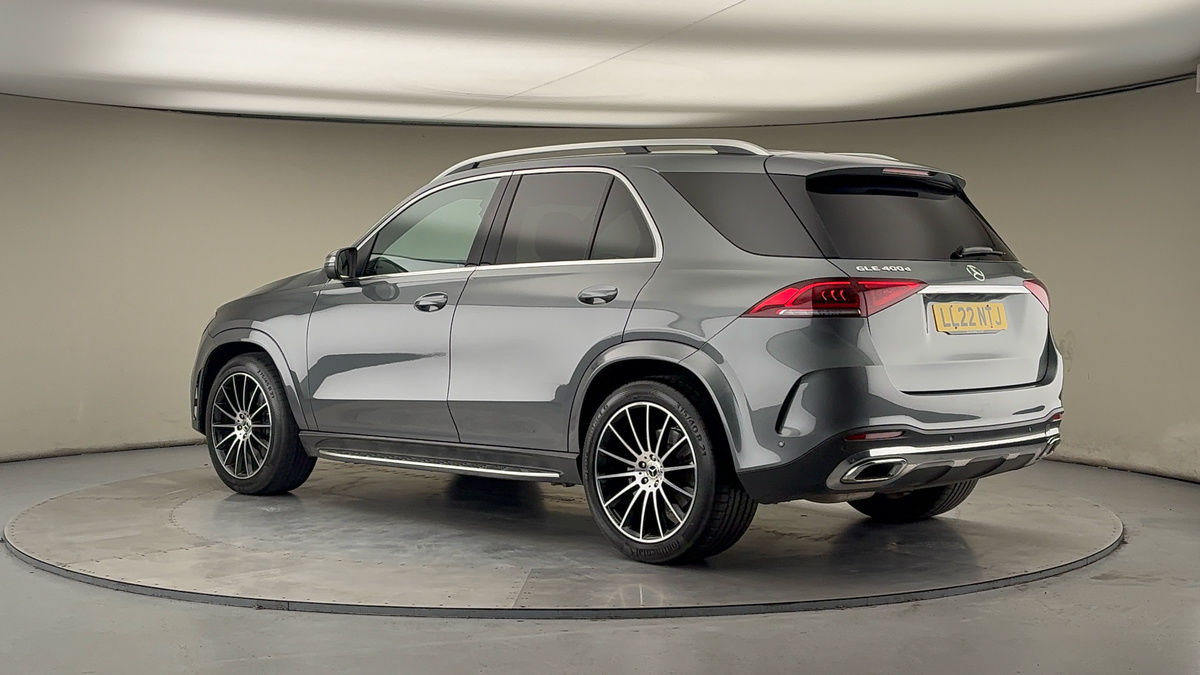 More views of Mercedes-Benz GLE